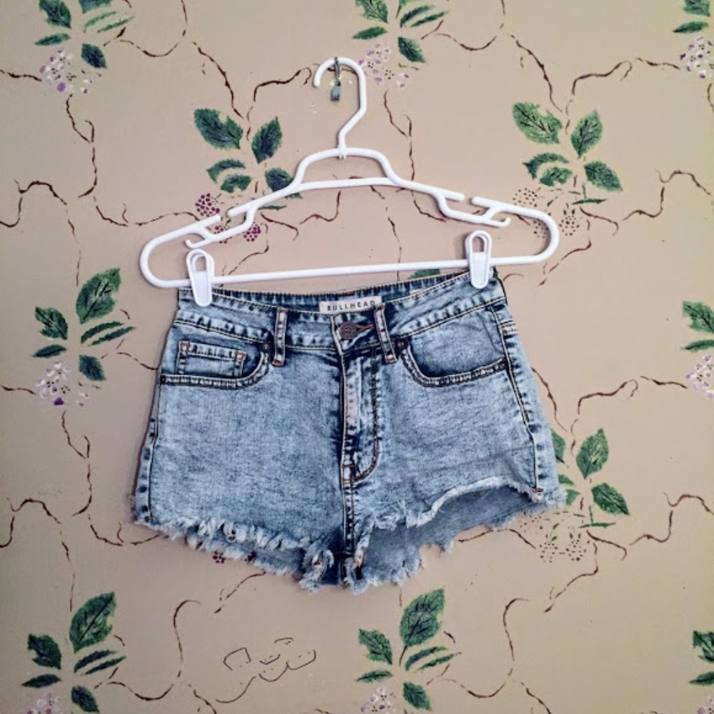 ❌DONATED❌ Bullhead High Rise Shorts